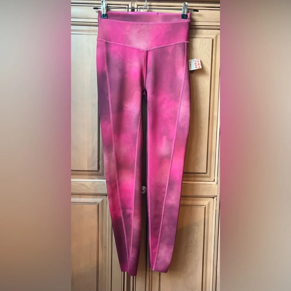 NWT Free People Beat The Heat Reversible Legging